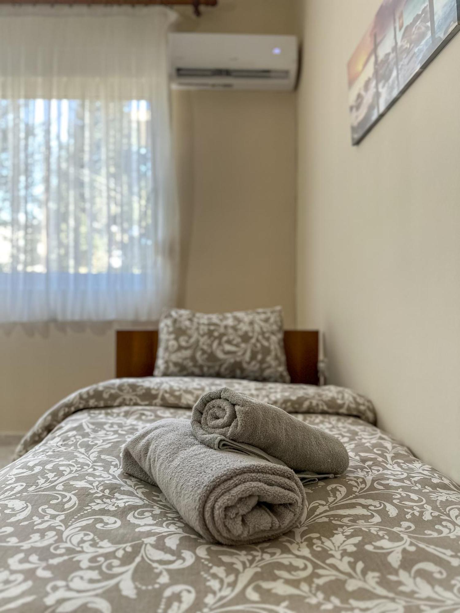 Ground Apartment 亚历山德鲁波利斯 外观 照片